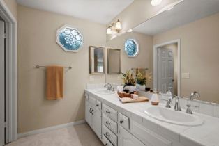 Single Family Residence, 4036 Stonebridge ln, Rancho Santa Fe, CA 92091 - 31