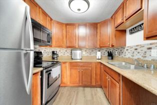 Condominium, 12719 Robison blvd, Poway, CA 92064 - 4