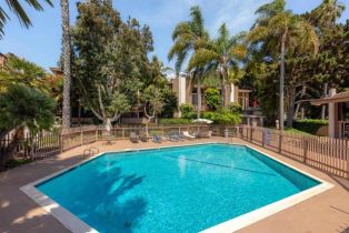 Condominium, 2610 torrey pines road, La Jolla, CA 92037 - 7