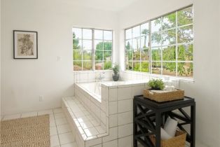 Residential Income, 11026 Aletta ave, Culver City, CA 90232 - 5