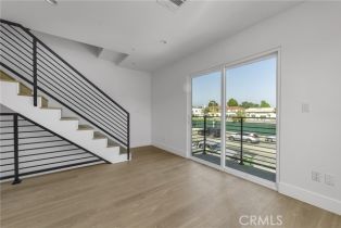 Townhouse, 4453 Colfax ave, Studio City, CA 91602 - 12