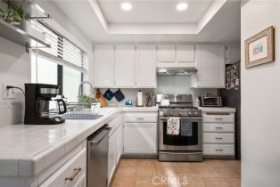 Condominium, 2032 Bermuda st, Long Beach, CA 90814 - 8