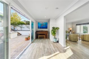 Single Family Residence, 410 Via Mesa Grande, Redondo Beach, CA 90277 - 15
