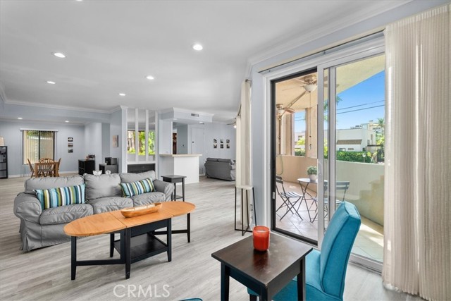 Condominium, 5216 Yarmouth ave, Encino, CA 91316 - 1