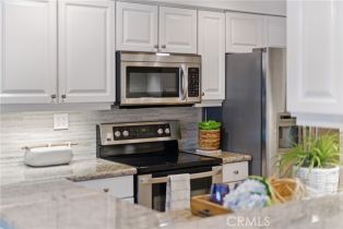 Condominium, 1200 Ocean blvd, Long Beach, CA 90802 - 3