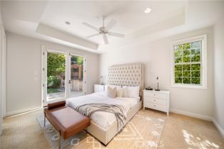 Single Family Residence, 15850 Seville ln, Encino, CA 91436 - 19