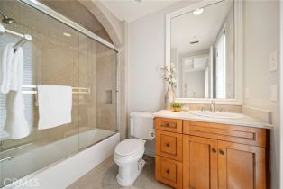 Single Family Residence, 15850 Seville ln, Encino, CA 91436 - 20