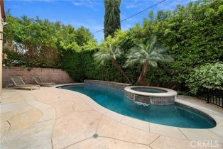 Single Family Residence, 15850 Seville ln, Encino, CA 91436 - 30