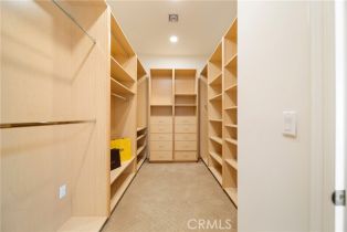 Single Family Residence, 15850 Seville ln, Encino, CA 91436 - 46