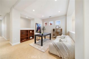 Single Family Residence, 15850 Seville ln, Encino, CA 91436 - 49