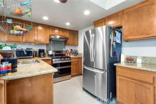 Condominium, 410 Broadway, Redondo Beach, CA 90277 - 21