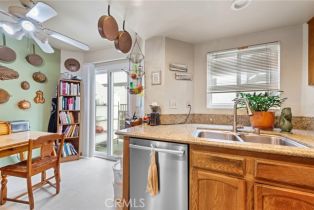 Condominium, 410 Broadway, Redondo Beach, CA 90277 - 22