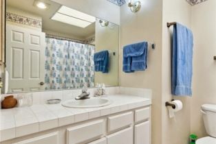 Condominium, 410 Broadway, Redondo Beach, CA 90277 - 34