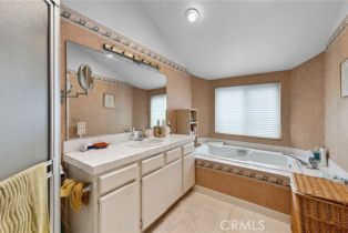 Condominium, 410 Broadway, Redondo Beach, CA 90277 - 38