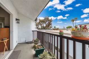 Condominium, 410 Broadway, Redondo Beach, CA 90277 - 42