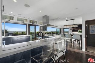 Single Family Residence, 232 30th pl, Manhattan Beach, CA 90266 - 2