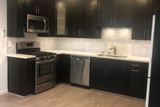 , 219 42nd, Manhattan Beach, CA 90266 - 6