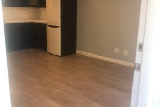 , 219 42nd, Manhattan Beach, CA 90266 - 7