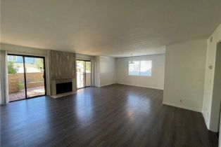 Condominium, 1817 11th st, Manhattan Beach, CA 90266 - 2