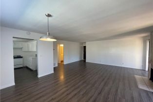 Condominium, 1817 11th st, Manhattan Beach, CA 90266 - 4