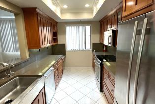 Condominium, 120 The Village, Redondo Beach, CA 90277 - 9