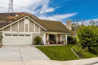 Single Family Residence, 676 PATHFINDER TRAIL, Anaheim Hills, CA 92807 - 4
