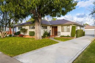 Single Family Residence, 349  N Waverly ST, Orange, CA  Orange, CA 92866
