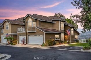Single Family Residence, 712  S Crown Pointe DR, Anaheim Hills, CA  Anaheim Hills, CA 92807