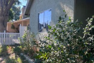 Single Family Residence, 11027 Haskell ave, Granada Hills, CA 91344 - 2