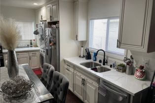 Single Family Residence, 1061 South st, Long Beach, CA 90805 - 5