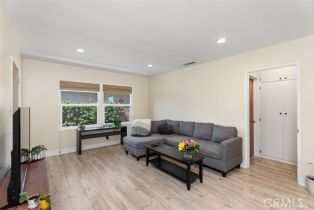 Single Family Residence, 313 E Everett Place, Orange, CA 92867 - 15
