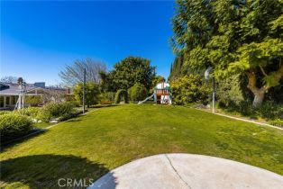 Single Family Residence, 9872 Oakwood cir, Villa Park, CA 92861 - 46