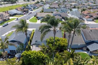 Single Family Residence, 10201 Beverly dr, Huntington Beach, CA 92646 - 63