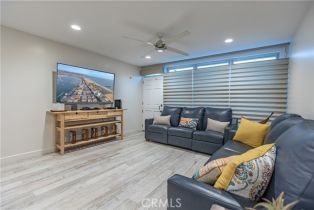 Residential Income, 417 Balboa blvd, Newport Beach, CA 92661 - 4