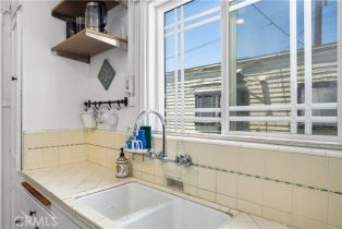 Condominium, 218 9th st, Long Beach, CA 90813 - 15