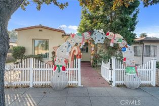 Single Family Residence, 2709 Gale ave, Long Beach, CA 90810 - 2