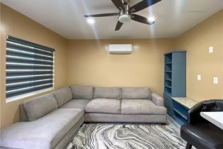 Single Family Residence, 7090 Atlantic pl, Long Beach, CA 90805 - 4