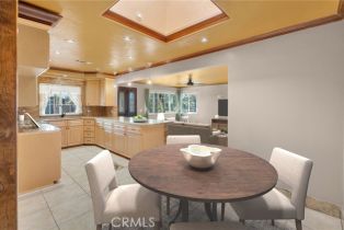 Single Family Residence, 269 Thomas st, Orange, CA 92869 - 14