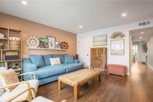 Condominium, 4698 Heil ave, Huntington Beach, CA 92649 - 2