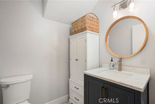 Condominium, 4698 Heil ave, Huntington Beach, CA 92649 - 8