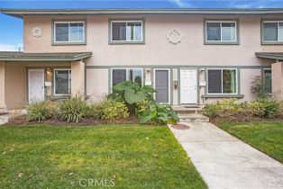 Condominium, 4698 Heil AVE, Huntington Beach, CA  Huntington Beach, CA 92649