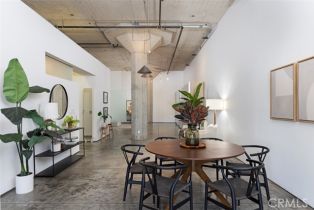 Condominium, 115 4th st, Long Beach, CA 90802 - 6