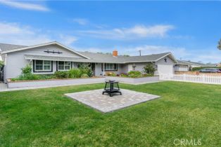 Single Family Residence, 1750 Lincoln st, Orange, CA 92865 - 4