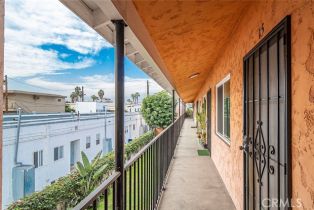 Residential Income, 625 Elm ave, Long Beach, CA 90802 - 5