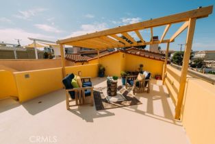 Single Family Residence, 1612 Speyer ln, Redondo Beach, CA 90278 - 23