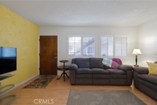 Condominium, 360 Gladys ave, Long Beach, CA 90814 - 4