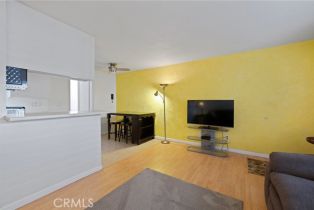Condominium, 360 Gladys ave, Long Beach, CA 90814 - 7