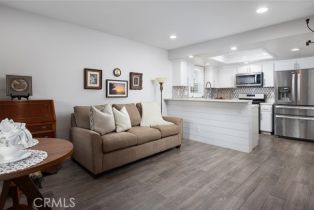 Condominium, 120 Cross Creek rd, Orange, CA 92869 - 4