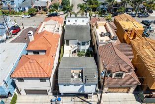 Single Family Residence, 205 4th street, Seal Beach, CA 90740 - 60