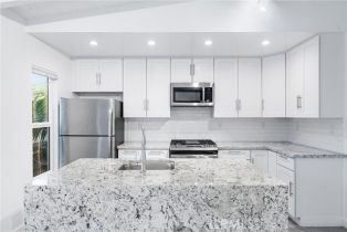 Residential Income, 217 10th st, Seal Beach, CA 90740 - 18